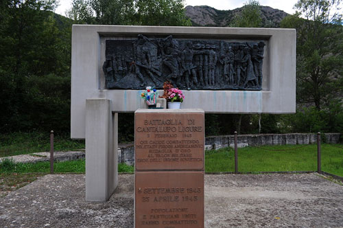 Monumento a Fëdor a Cantalupo Ligure, luogo dove perse la vita in combattimento, il 2 febbraio 1945.